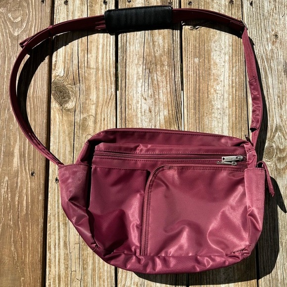 DayMakers Handbags - Unavailable - DayMakers Santa Barbara Anti-theft Crossbody Travel Bag